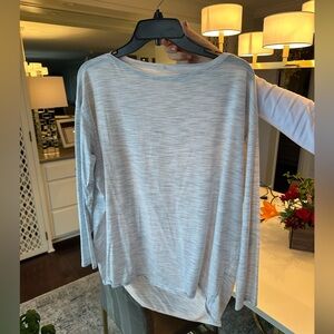 Lululemon Light Gray Long Sleeve Top